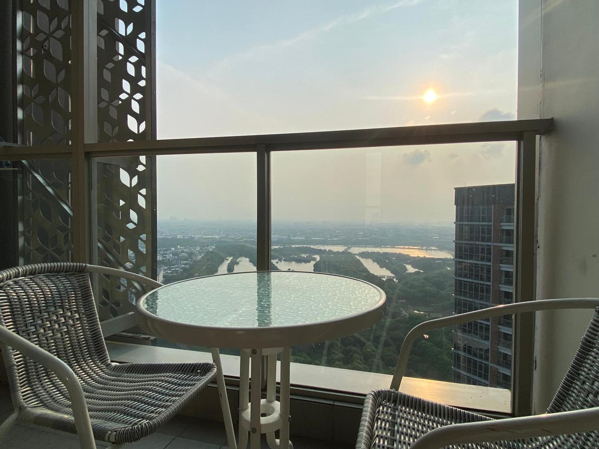 Comfort And Luxury Private Room At Goldcoast Pik Jakarta Eksteriør bilde