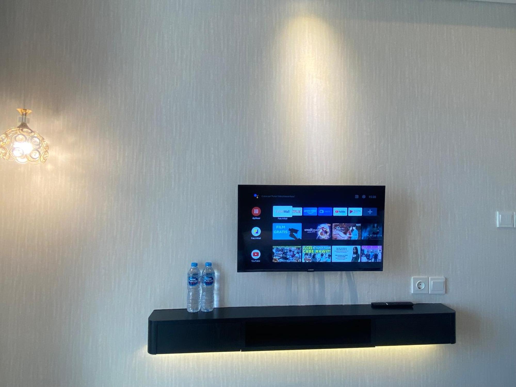 Comfort And Luxury Private Room At Goldcoast Pik Jakarta Eksteriør bilde