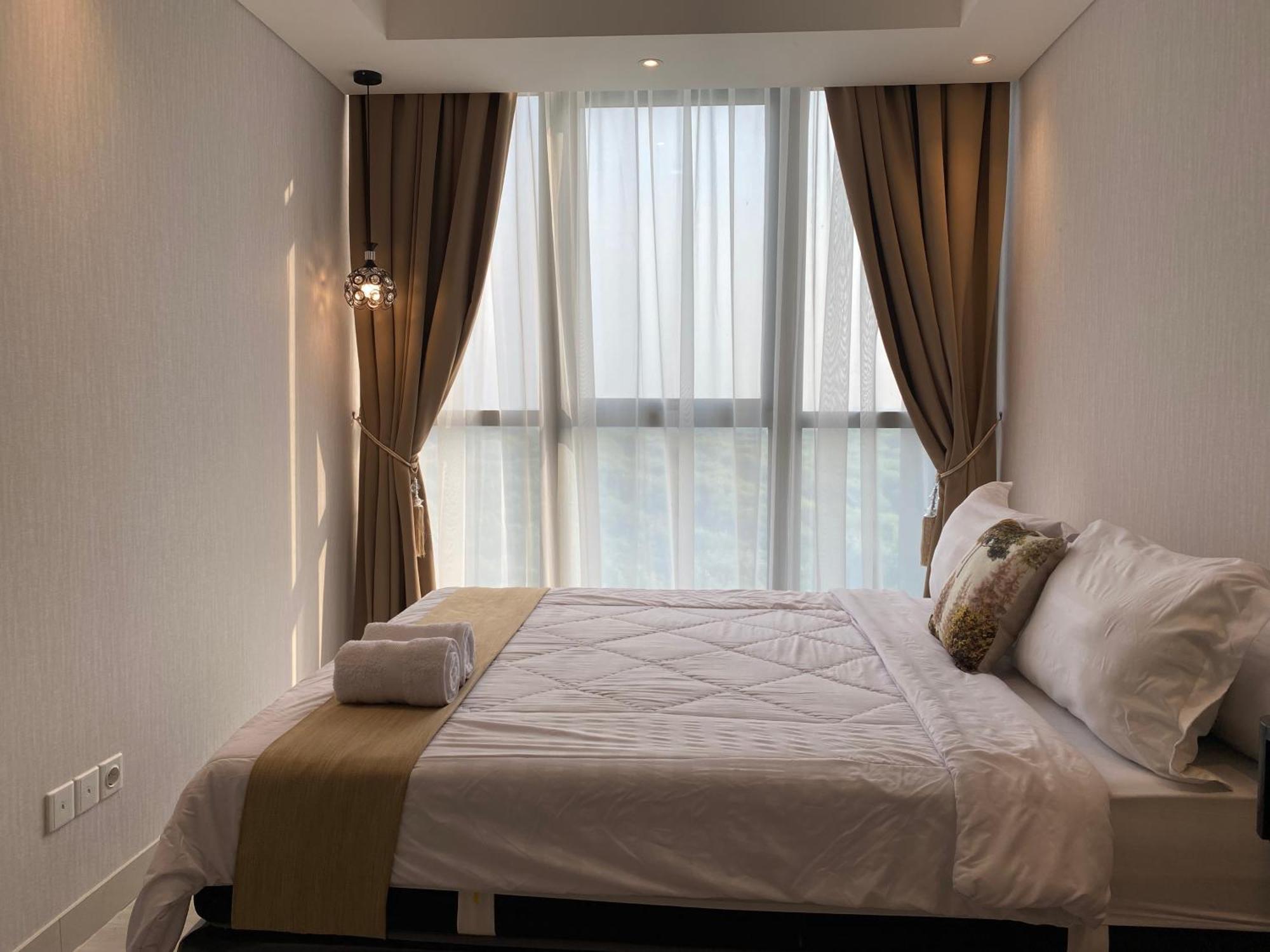 Comfort And Luxury Private Room At Goldcoast Pik Jakarta Eksteriør bilde